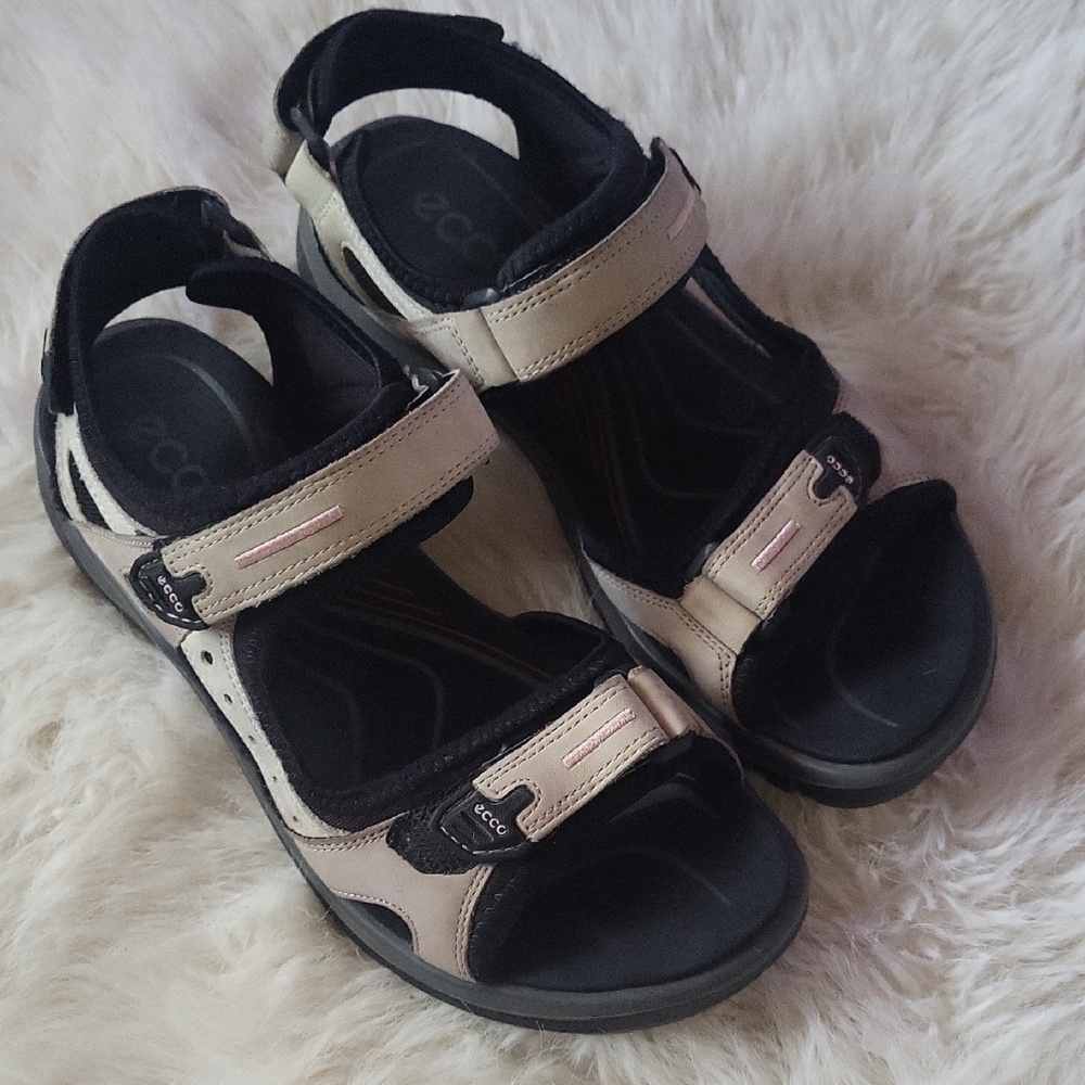 Ecco Yucatan Cream  Nubuck Leather Sandals. WO's 7.5-8